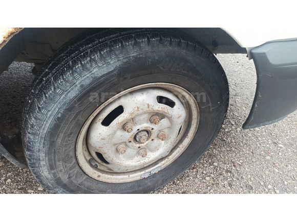 6 yıllık sahibinden arkadan itişli 280S tutulan model