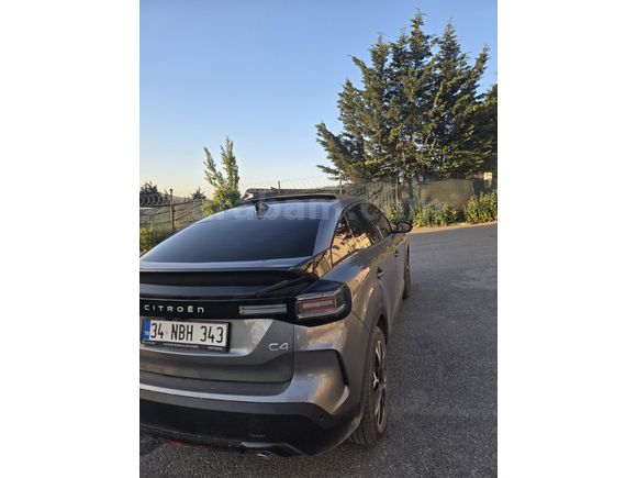 Sahibinden 2025 model c4 7000de hatasız full opsyonlu garantili