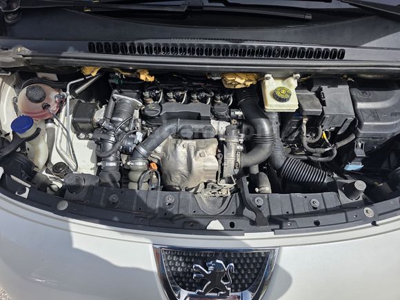 Sahibinden Peugeot 3008 1.6 HDi Premium Pack 2011 Model Kütahya