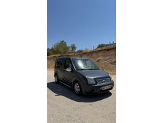 Sahibinden Ford Tourneo Connect 1.8 TDCI GLX 2011 Model