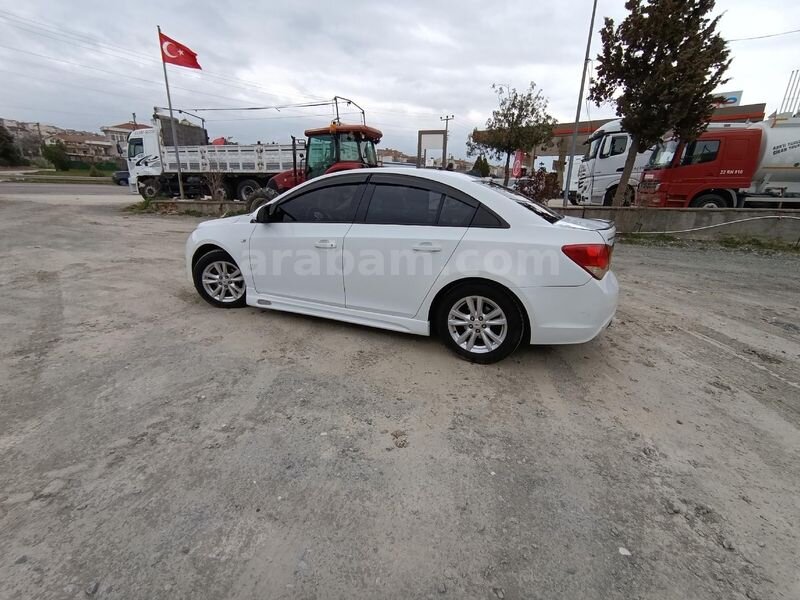 Sahibinden Chevrolet Cruze 1.6 LT 2012 Model Edirne 257.000 km Beyaz