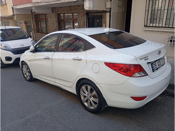 Sahibinden Hyundai Accent Blue 1.6 CRDI Mode Plus 2013 Model