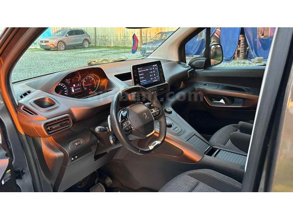 Sahibinden Peugeot Rifter 1.5 BlueHDI GT 2023 Model 