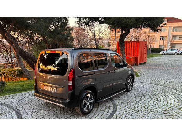 Sahibinden Peugeot Rifter 1.5 BlueHDI GT 2023 Model 