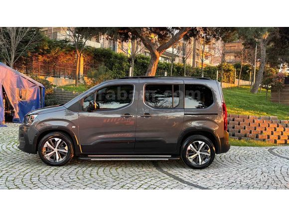 Sahibinden Peugeot Rifter 1.5 BlueHDI GT 2023 Model 