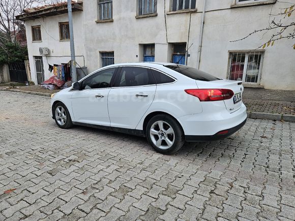 Galeriden Ford Focus 1.6 TDCi Trend X 2014 Model Denizli