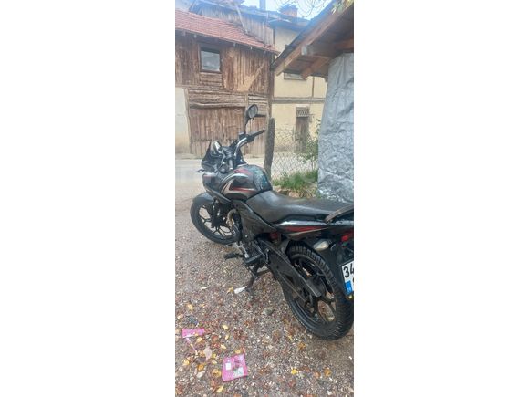 Acil satılık Hindistan tam orjinal 