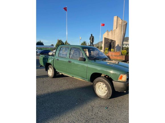 Sahibinden Toyota Hilux 2.4 D 1996 Model 