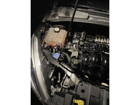 Sahibinden Ford Focus 1.6 Ti-VCT Trend X 2015 Model 