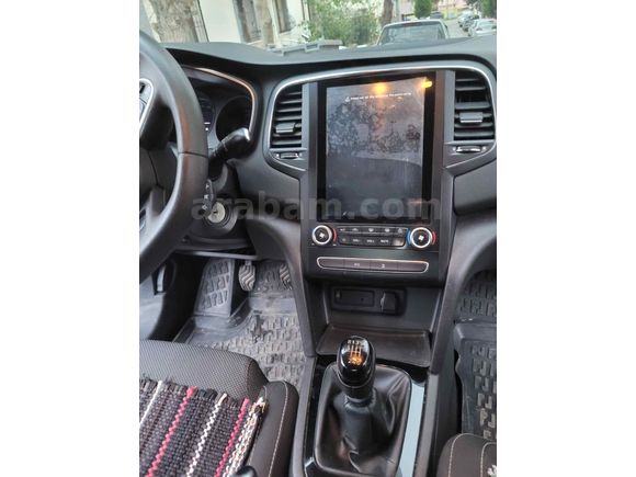 Sahibinden Renault Megane 1.5 Blue DCI Joy 2020 Model 