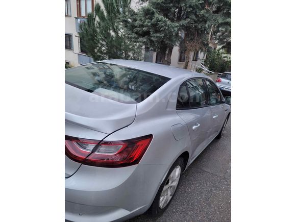 Sahibinden Renault Megane 1.5 Blue DCI Joy 2020 Model 
