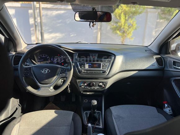 Sahibinden Hyundai i20 1.2 MPI Style 2014 Model