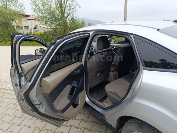 Sahibinden Ford Focus 1.6 TDCi Style 2014 Model Hatay