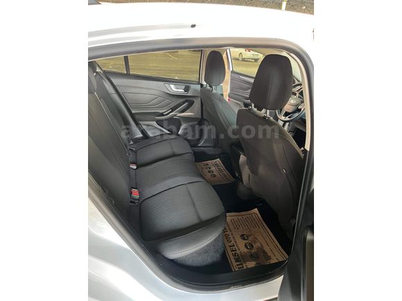 ACİL Sahibinden Ford Focus 1.5 Ti-VCT Trend X 2020 Model