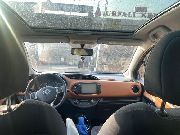 69.000 KM'de OTOMATİK TERTEMİZ YARİS