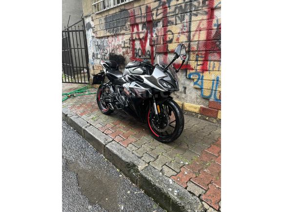 Sahibinden temiz acil satılık CFmoto 250SR son 5 güne bu fiyat 