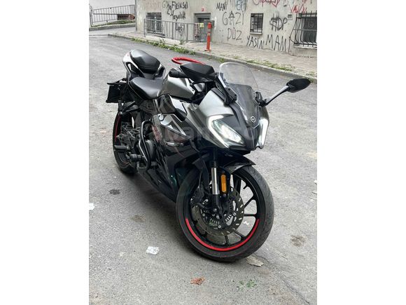 Sahibinden temiz acil satılık CFmoto 250SR son 5 güne bu fiyat 