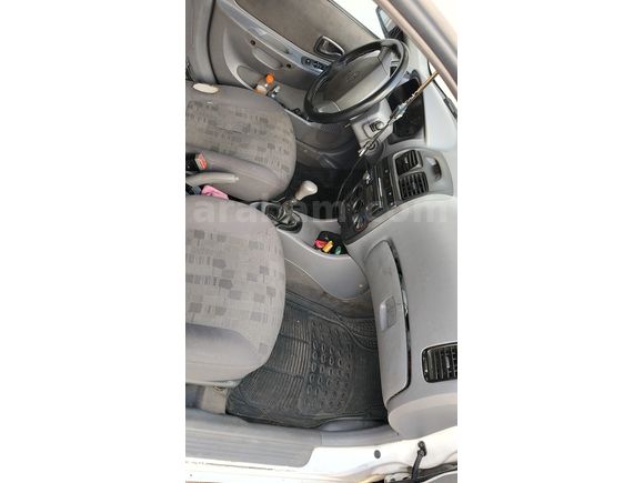 ACİL. Hyundai Accent 1.5 Aile Aracımız. Sorunsuz.