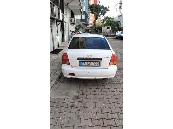 ACİL. Hyundai Accent 1.5 Aile Aracımız. Sorunsuz.