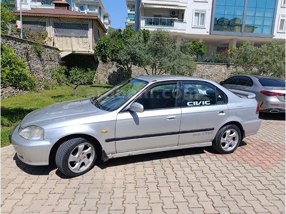 Sahibinden Honda Civic 1.4 i S 2000 Model