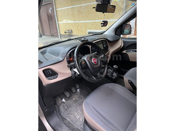 Sahibinden Fiat Doblo Combi 1.6 Multijet Premio Plus 2020 Model 