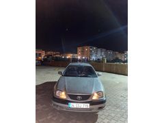 Sahibinden Toyota Avensis 2.0 Comfort 2003 Model
