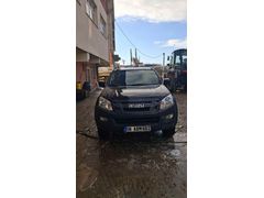 Sahibinden Isuzu D-Max 2.5 4x4 V-Cross 2013 Model 