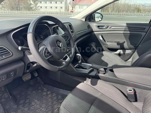 Sahibinden Renault Megane 1.5 dCi Touch 2017 Model 