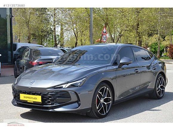 EKSPRES PLAZA'DAN 2025 MG 7 1.5T 170 BG-HATASIZ