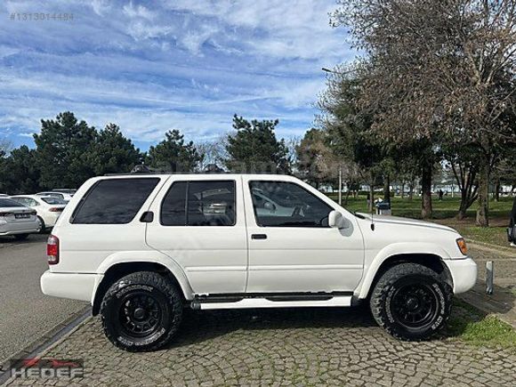 2001 NISSAN PATHFINDER 3.5 V6 220 HP