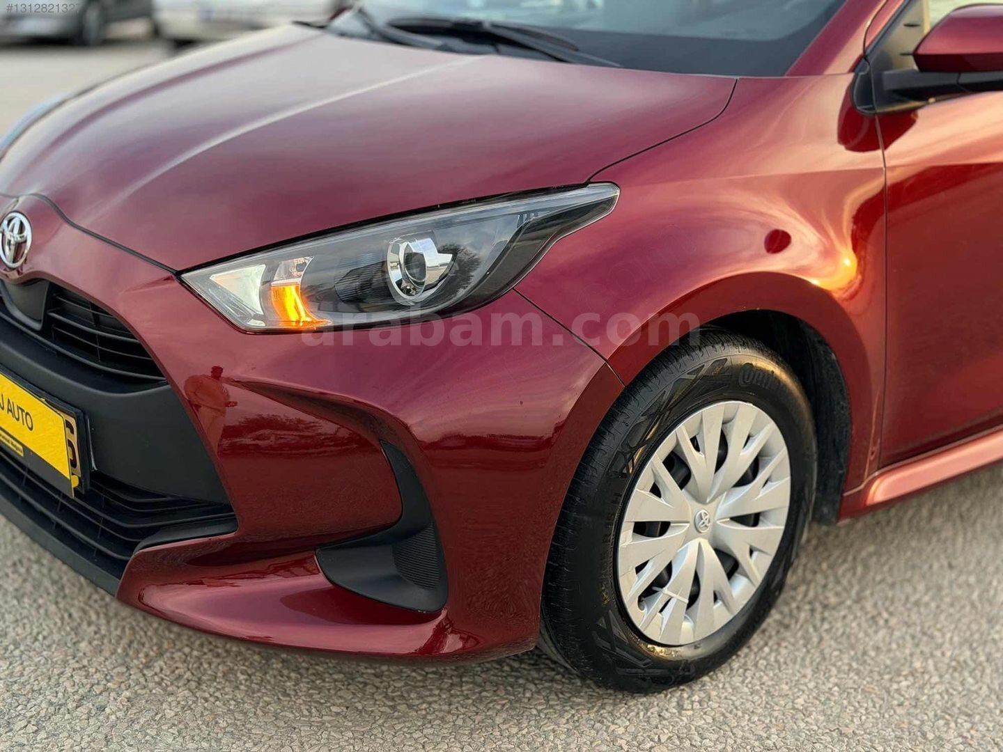 Galeriden Toyota Yaris 1.5 Dream 2021 Model Adana 63.000 km Bordo 3