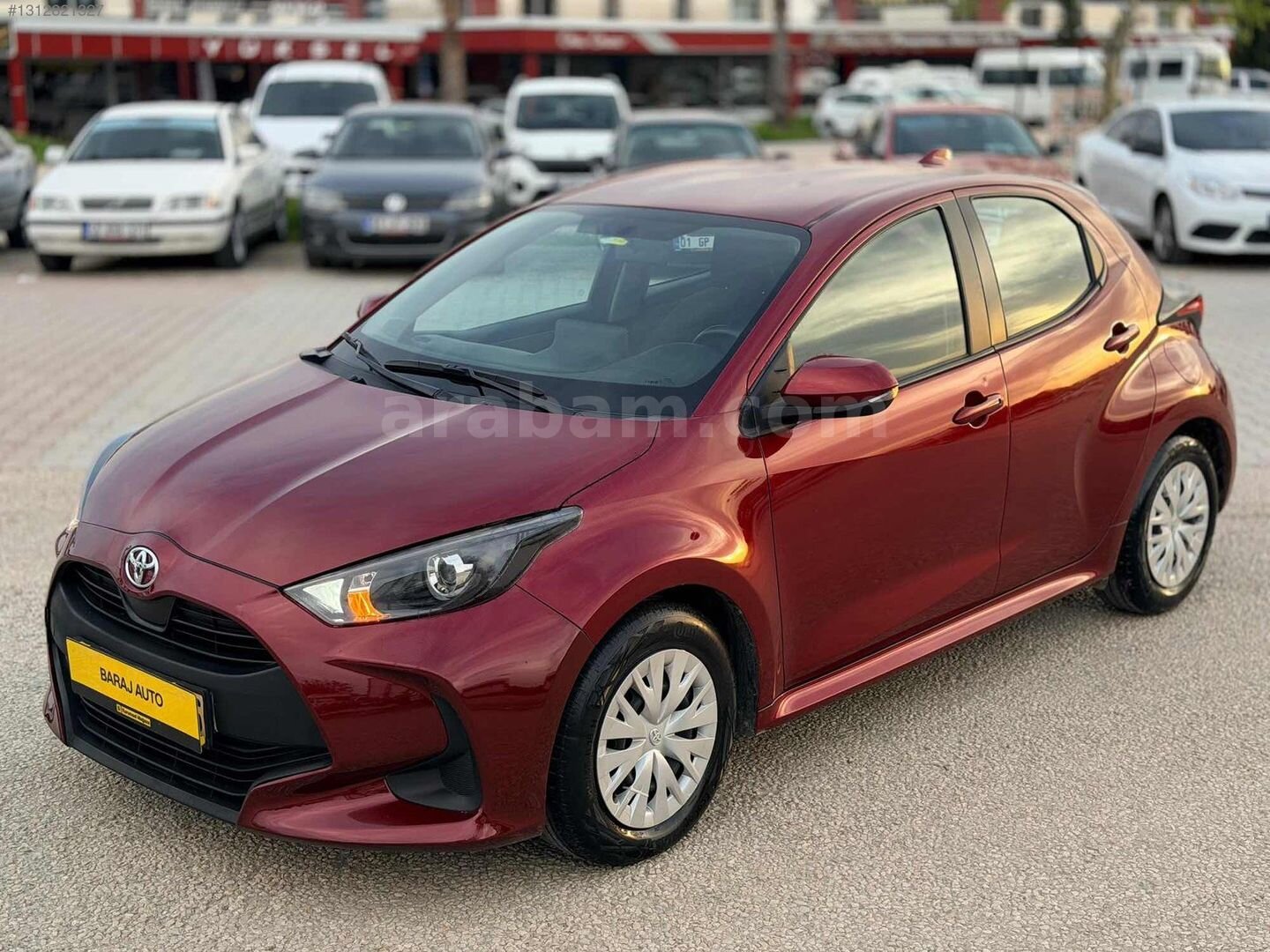 Galeriden Toyota Yaris 1.5 Dream 2021 Model Adana 63.000 km Bordo 1