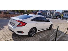 Sahibinden Honda Civic 1.6i DTEC Elegance 2018 Model  135.000 km Beyaz
