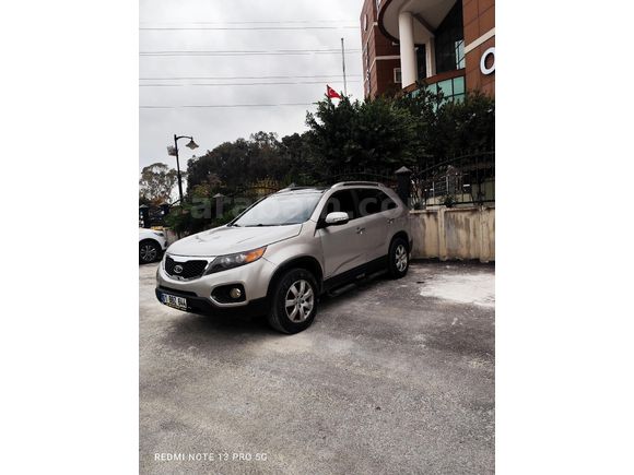 pazarlıksız Sorento 2.2 CRDi XM 2010 Model