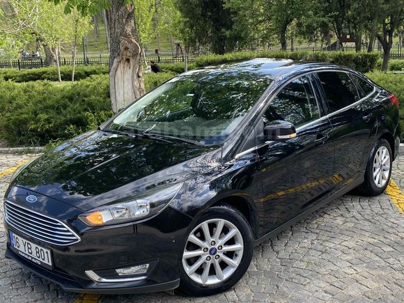 Galeriden Ford Focus 1.6 TDCi Titanium 2015 Model Ankara 141.000 km Siyah