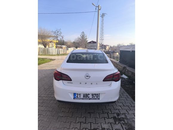Sahibinden Opel Astra 1.6 Edition 2014 Model