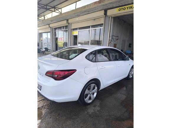 Sahibinden Opel Astra 1.6 Edition 2014 Model