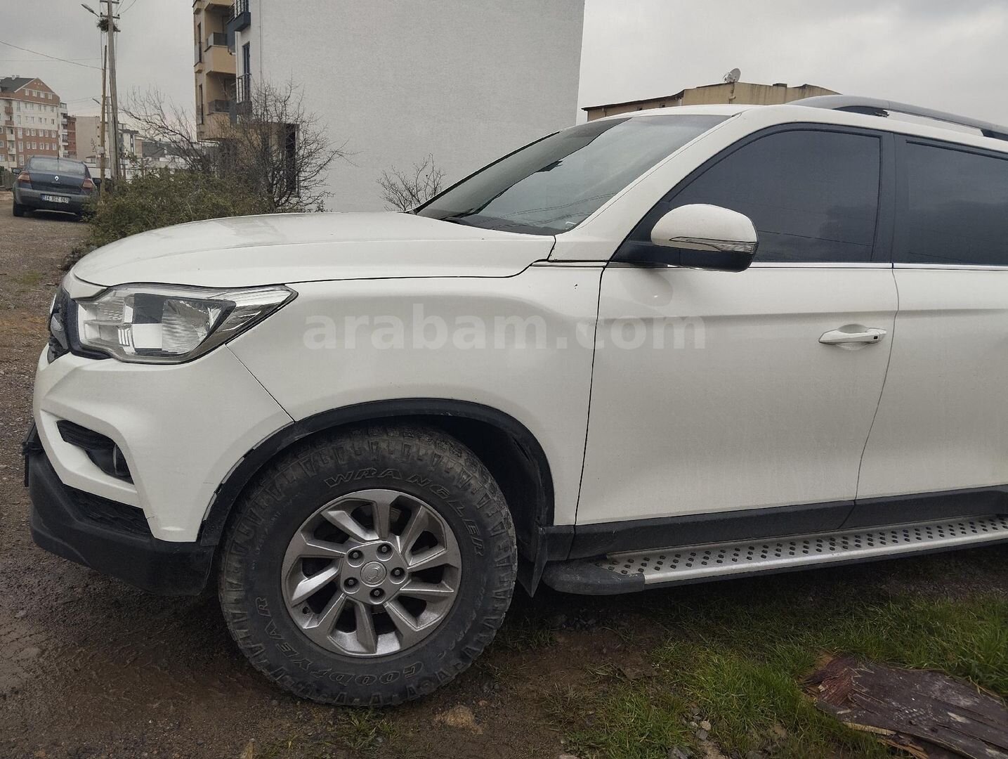 Sahibinden KGM SsangYong Musso Grand 2.2 D Platinum 2019 Model Kocaeli 95.500 km Beyaz 4