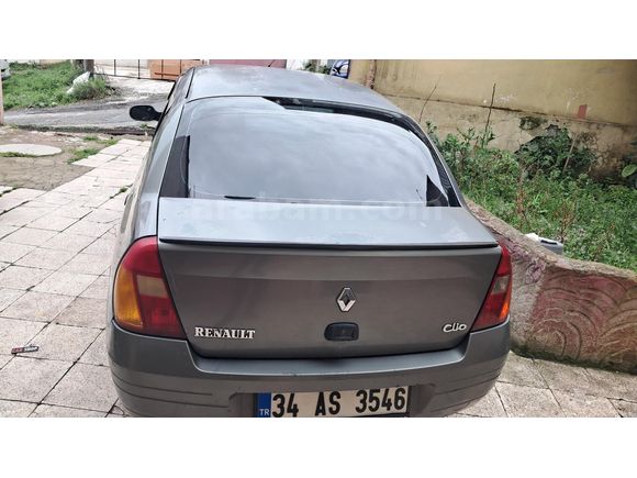 Sahibinden Renault Clio 1.4 RNA 2000 Model