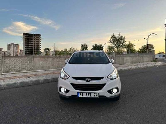 Sahibinden Hyundai ix35 1.6 GDI Elite 2013 Model  142.000 km Beyaz