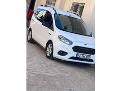 Sahibinden Ford Tourneo Courier 1.5 TDCi Delux 2018 Model  60.000 km Beyaz