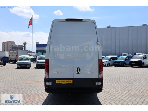 BÜYÜKSOYLU BEYSOY'DAN DAILY 35 C 16 18 M³ PANELVAN