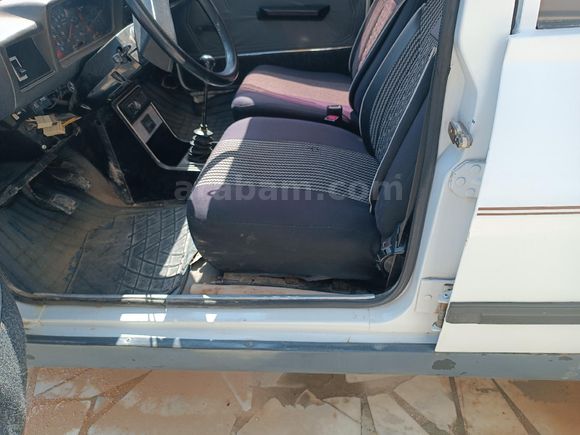 Galeriden Renault R 12 Toros 1989 Model Mersin