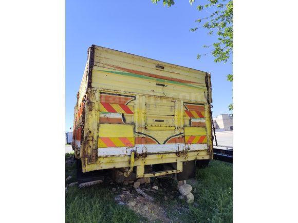 Mercedes 2521 kasası ölçülü 2.45 7.30