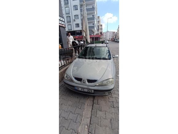Sahibinden Renault Megane 1.6 RXi 2002 Model
