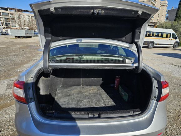 Sahibinden Renault Fluence 1.5 dCi Touch 2016 Model