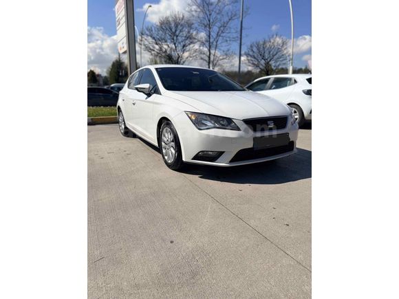 Sahibinden Seat Leon 1.2 TSI Style 2014 Model  169.000 km Beyaz