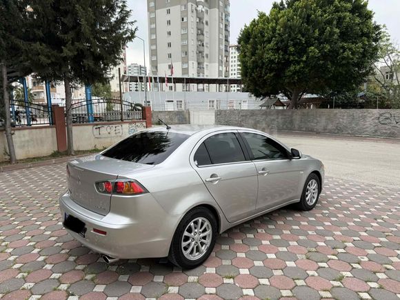 168 bin Km’de Safkan benzinli Yetkili Servis bakımlı 2013 MDL Lancer