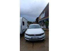 Sahibinden Volkswagen Passat 1.6 TDi BlueMotion Comfortline 2015 Model  207.000 km Beyaz