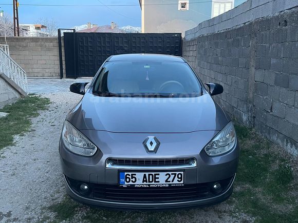 ACİLLL  2011 MODEL İJİ BEJ DÜŞÜK KM